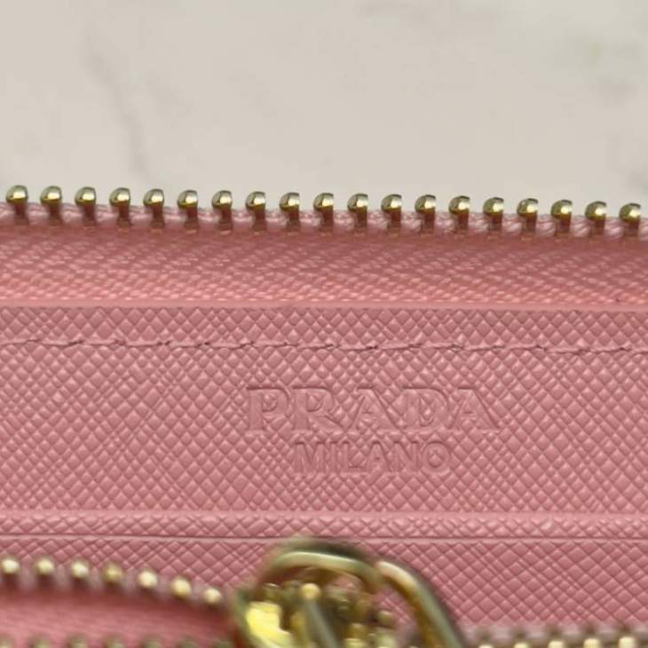 Picture of Prada Wallets _SKUfw167306408fw